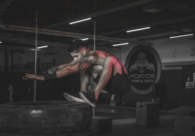 Podstawy treningu dla kobiet – jak zacząć kulturystykę i nie tylko?